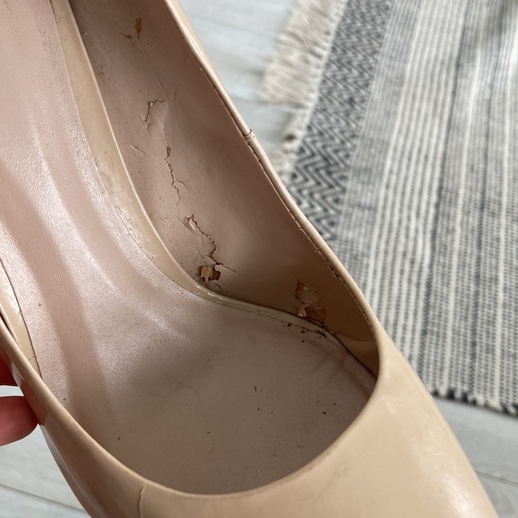 Aldo nude patent leather pumps size 9 - Picture 3 of 7